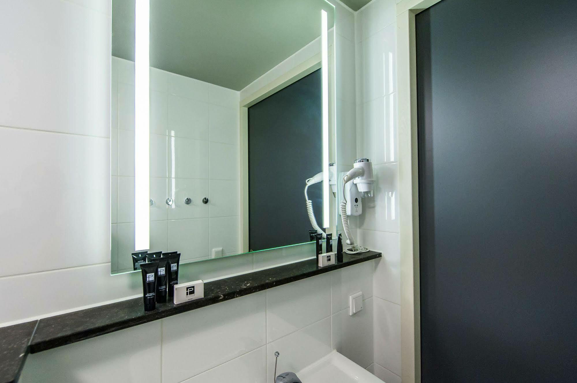 Yays Maritime By Numa Apartahotel